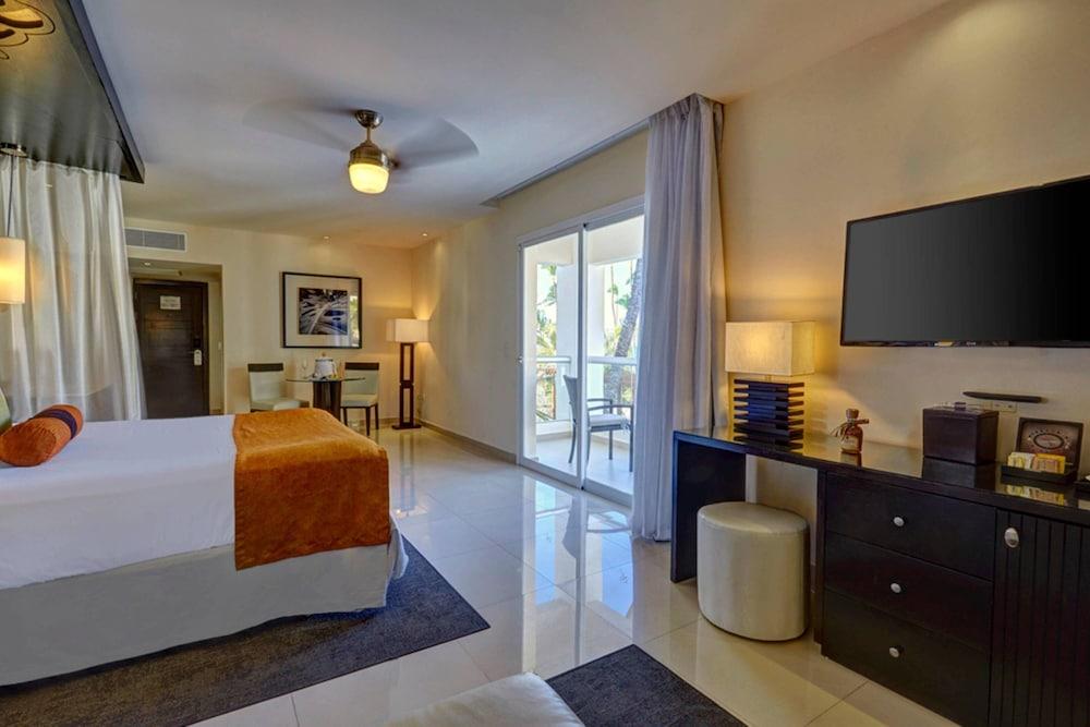 Royalton Punta Cana, An Autograph Collection All-Inclusive Resort & Casino بافارو المظهر الخارجي الصورة
