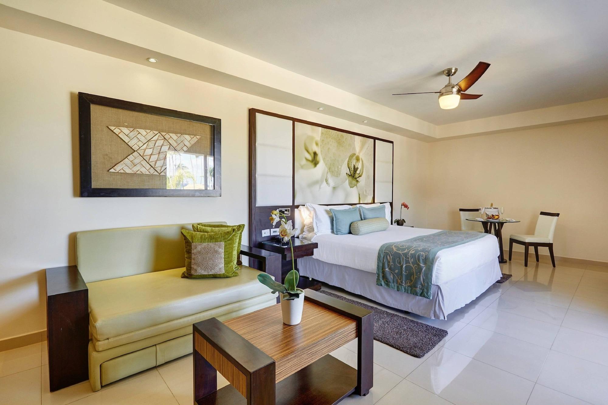 Royalton Punta Cana, An Autograph Collection All-Inclusive Resort & Casino بافارو المظهر الخارجي الصورة